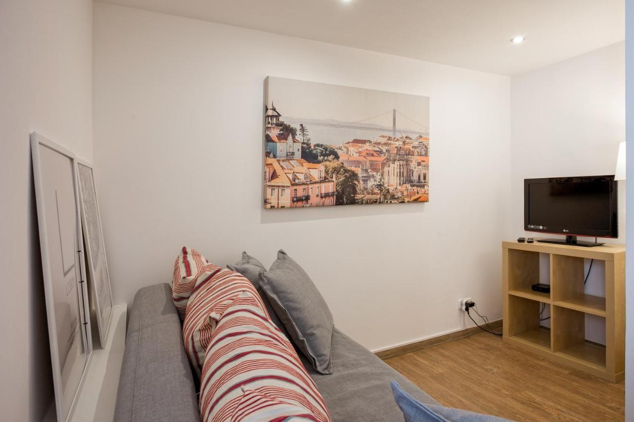 Cozy Apartment In Lisbon'S Center! Екстериор снимка