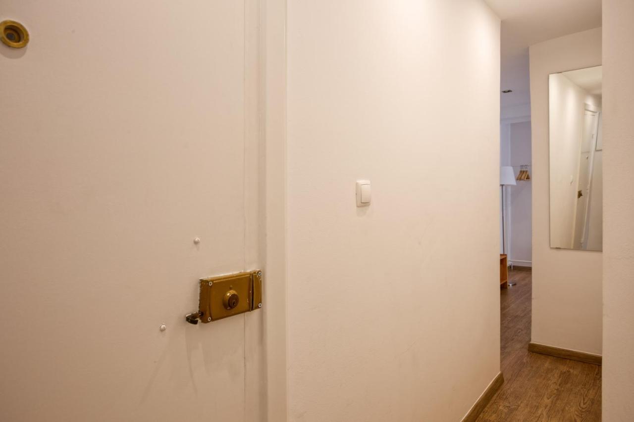 Cozy Apartment In Lisbon'S Center! Екстериор снимка